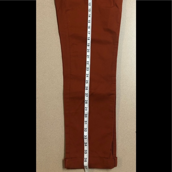 Rust Jeans - Picture 9 of 9